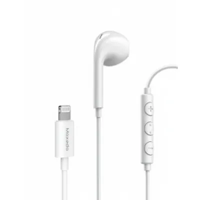 وصلة كهرباء Moxedo مع حماية من زيادة التيار، 4 مخارج AC، شحن USB-C PD بقدرة 20W، كابل 2 متر.