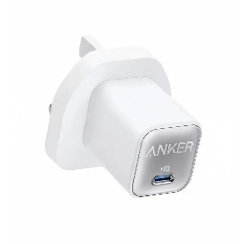 شاحن Anker مدمج 25W موديل B2656K21 باللون الأبيض، مع كابل USB-C مرفق.