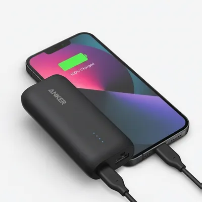 بنك طاقة Anker 321 باور كور 5K، أسود، بسعة 5,000 mAh.