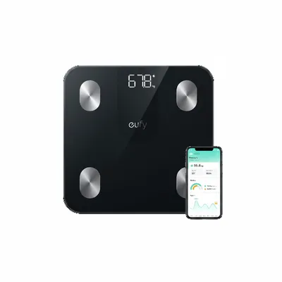 ميزان Anker Eufy الذكي C20 (T9130011) باللون الأسود، يظهر سطحًا زجاجيًا أنيقًا لتتبع 12 مؤشرًا للجسم.