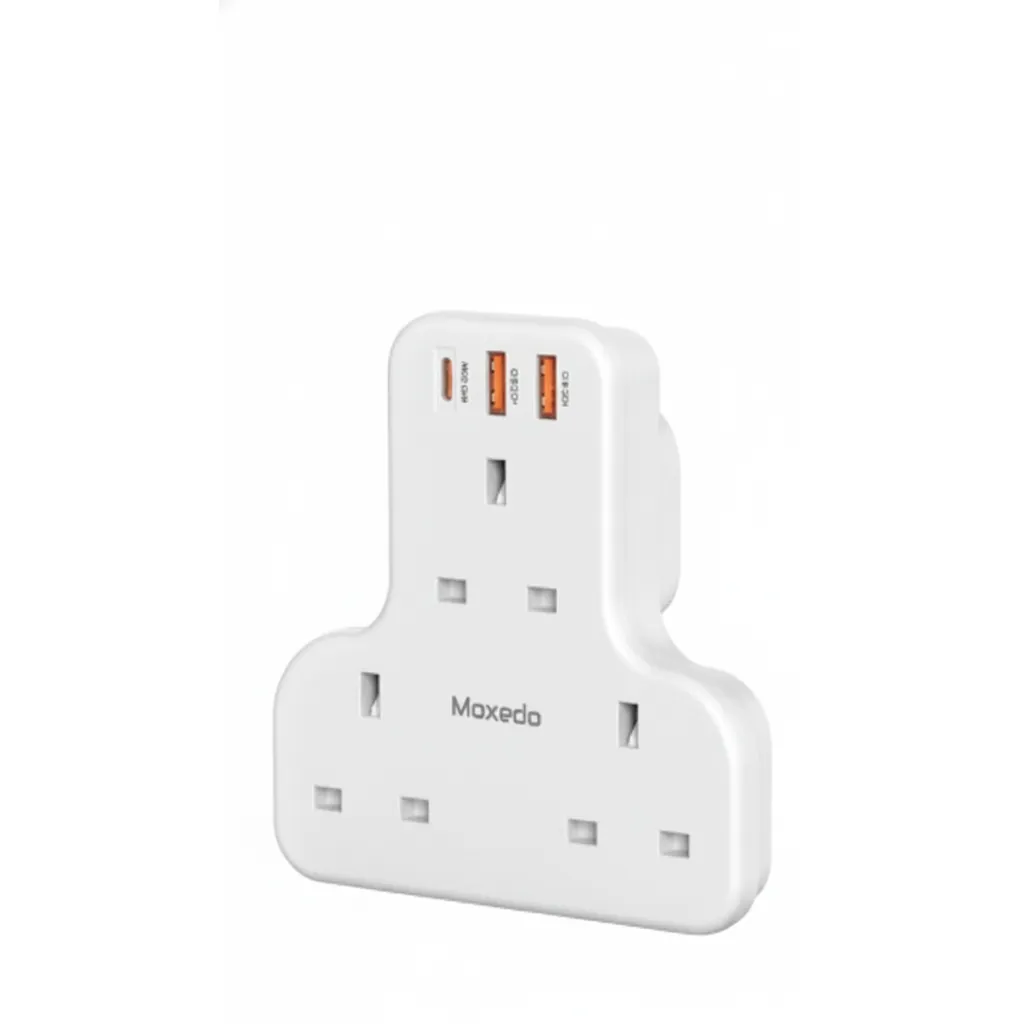 وصلة كهربائية Moxedo UK-Plug باللون الأبيض مع 3 منافذ USB و 3 منافذ AC، توفر شحنًا بقوة 20W.