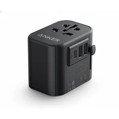 محول السفر العالمي Anker 312 وموسع المقبس A9212K11 باللون الأسود، لتلبية احتياجات الطاقة العالمية.