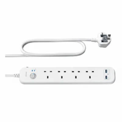 وصلة Anker باور Extend USB 4 Strip 6-in-1 (A9141K21) باللون الأبيض، مع 4 منافذ USB.