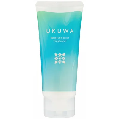 أنبوب ضغط أبيض لكريم UKUWA Moisture Proof Treatment بتصميم متدرج أزرق-أخضر وغطاء قلاب.