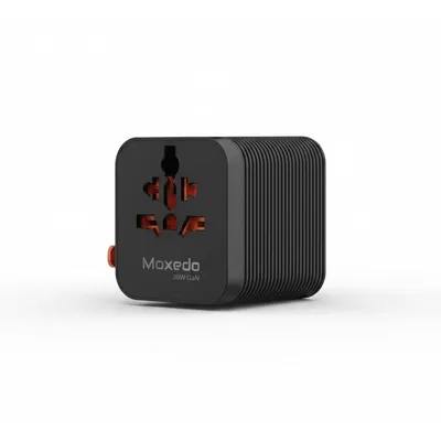 محول السفر Moxedo Universal Plug 35W جان موديل MX-TA025 باللون الأسود، للشحن العالمي القوي.